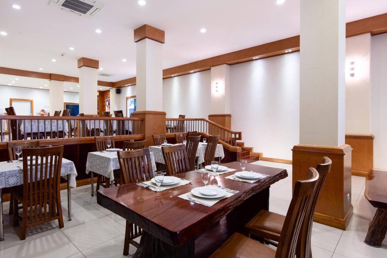 Kanchanaburi City Hotel Kültér fotó