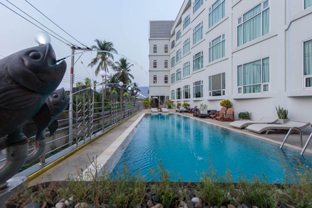 Kanchanaburi City Hotel Kültér fotó