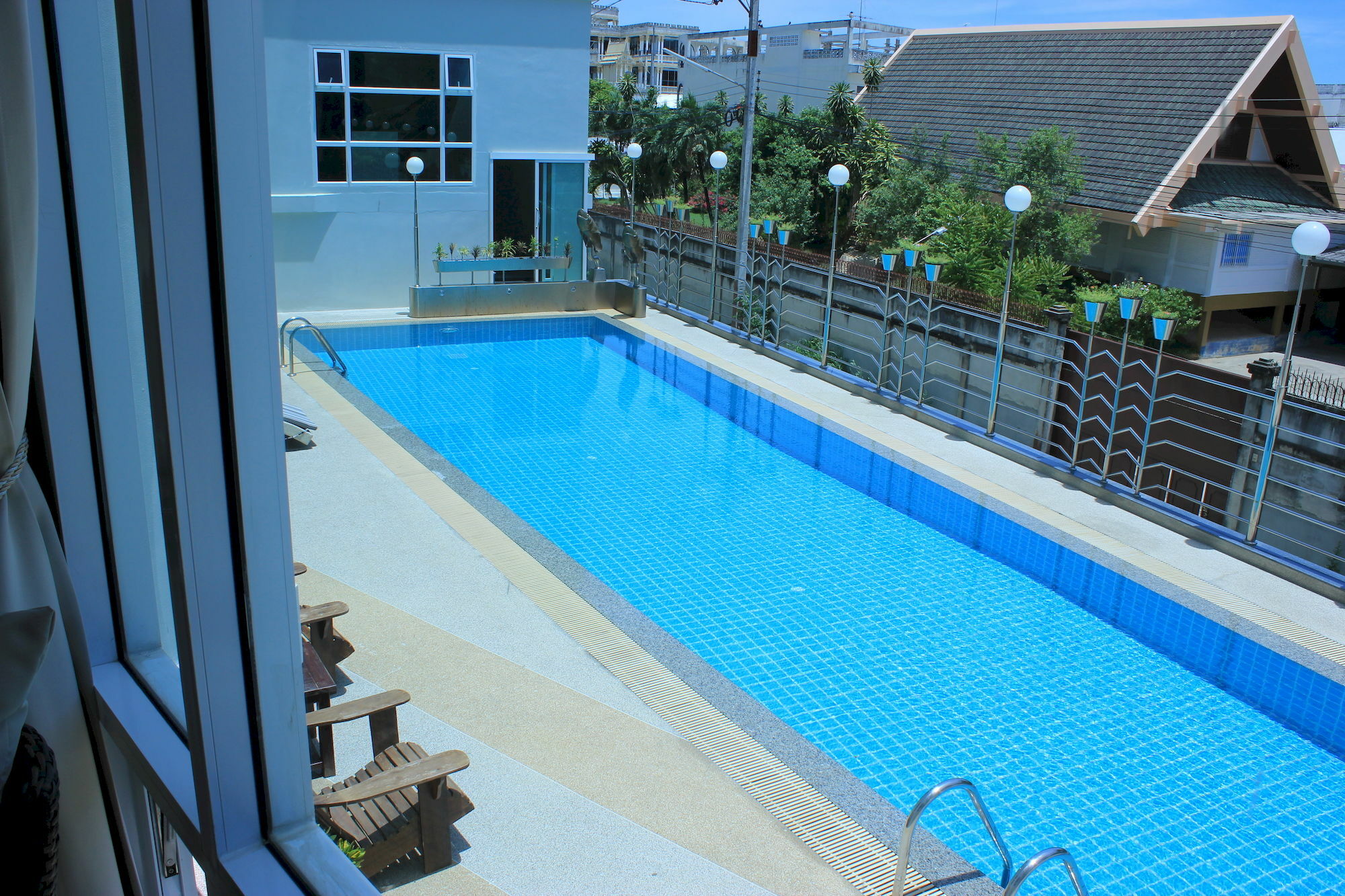 Kanchanaburi City Hotel Kültér fotó